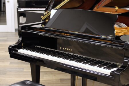 Pre-Owned Kawai GX-2 | PianoWorks | view of keys and music desk